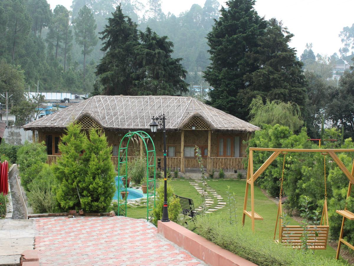 Oyo 2531 Hotel Una Comfort Misty Oak ไนนิตาล ภายนอก รูปภาพ