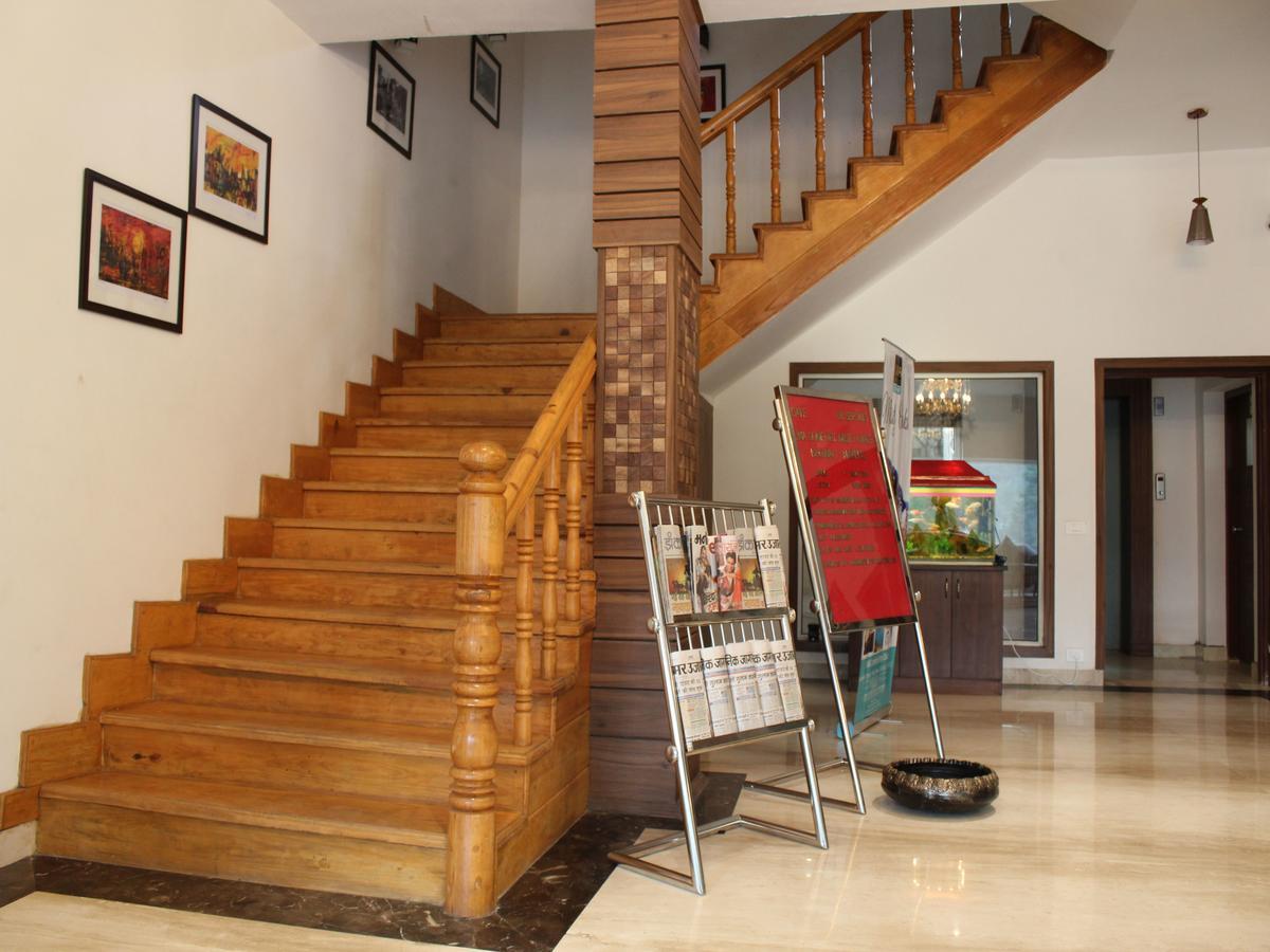 Oyo 2531 Hotel Una Comfort Misty Oak ไนนิตาล ภายนอก รูปภาพ